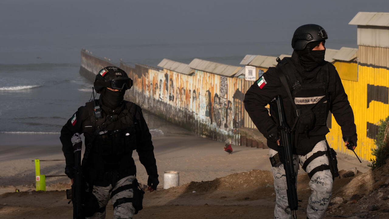 Mexican troop deployment met with skepticism on US border