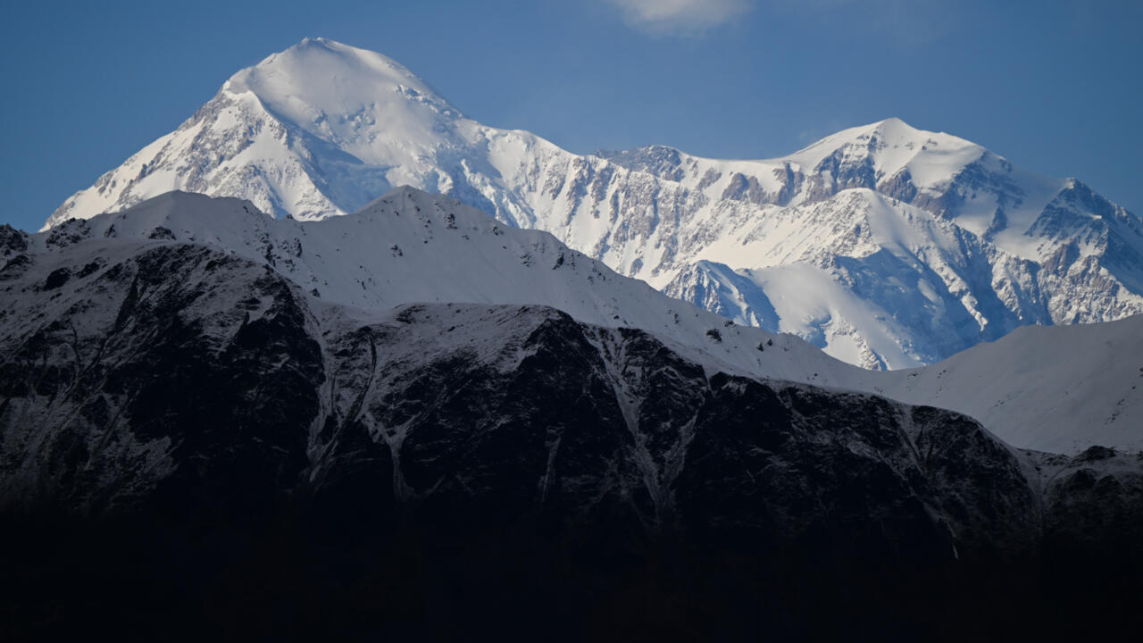 Alaska lawmakers push back on Trump's mountain name change