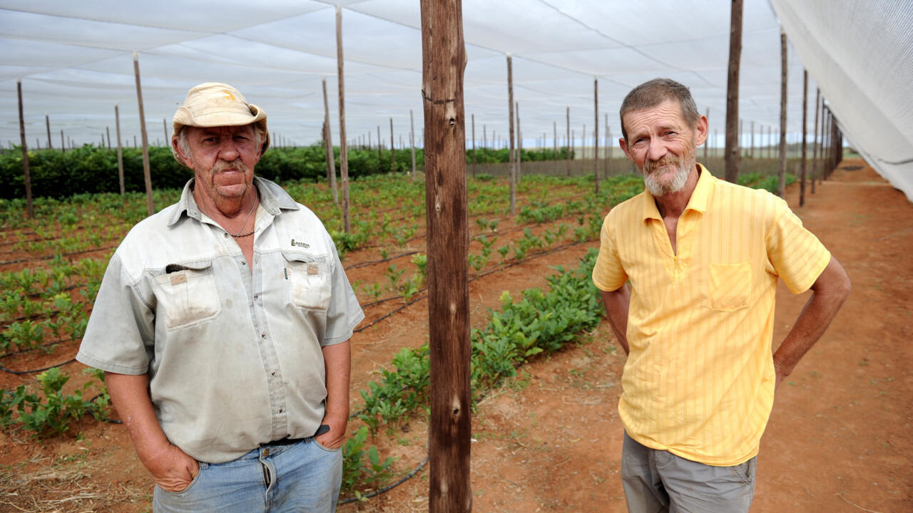 White S. Africans clamour for US resettlement after Trump order