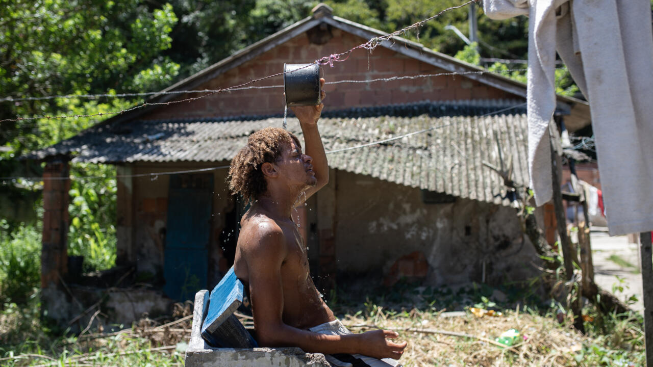 Rio swelters in heatwave amid run