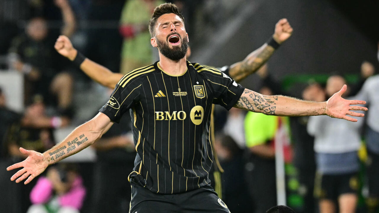 LAFC star Giroud suffers home theft of $500,000 in jewelry: report