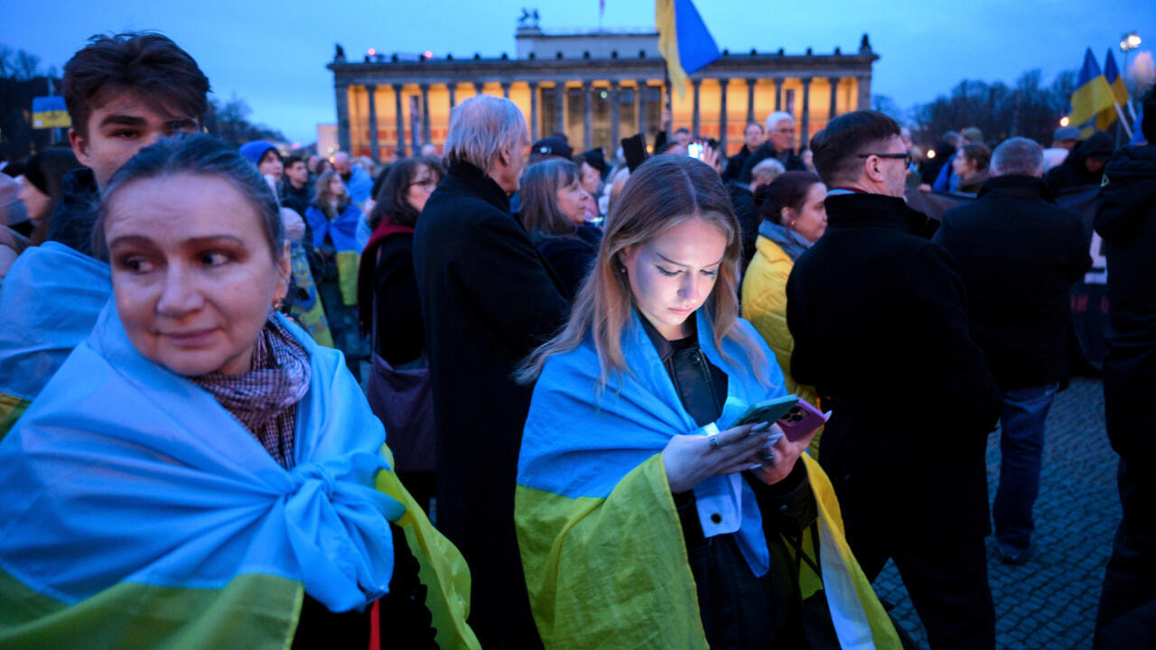 Protesters demand Germany stand by Ukraine on invasion anniversary